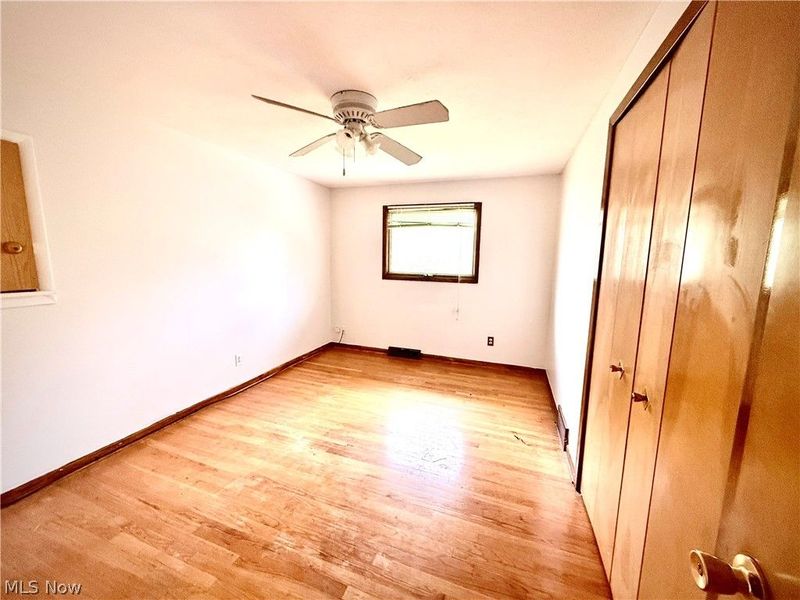 2207 Oaklawn Drive , Parma, OH 44134 Photo 6
