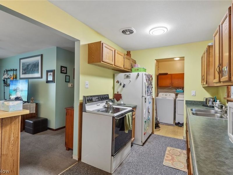 1262 Arthur Court, Madison, OH 44057 Photo 6