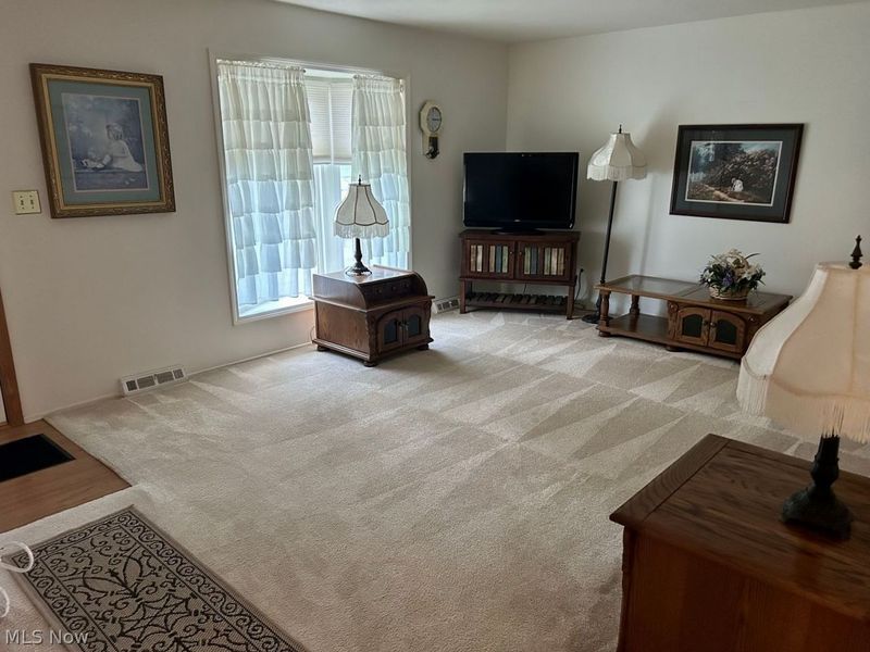 4238 Claridge Drive, Youngstown, OH 44511 Photo 4