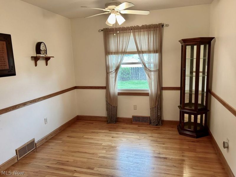 4238 Claridge Drive, Youngstown, OH 44511 Photo 5