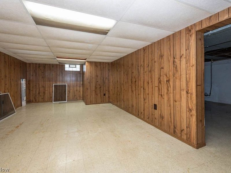 2834 Peacock Drive , Youngstown, OH 44511 Photo 24