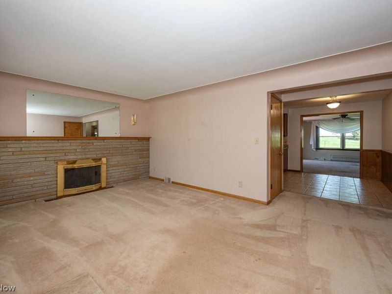 2834 Peacock Drive , Youngstown, OH 44511 Photo 6