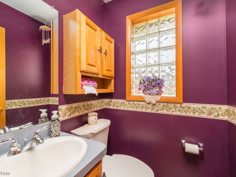 14240 Uhlin Drive, Middleburg Heights, OH 44130 Photo 14