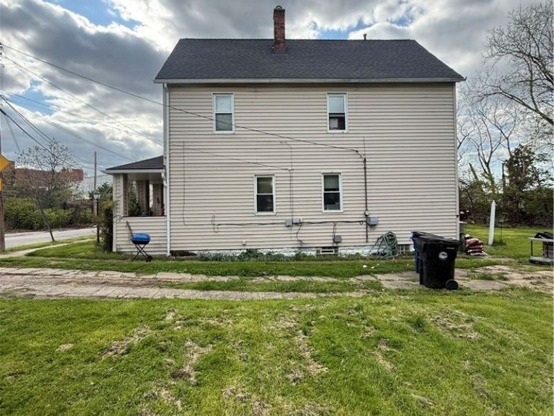 2406 Henninger Road, Cleveland, OH 44109 Photo 19