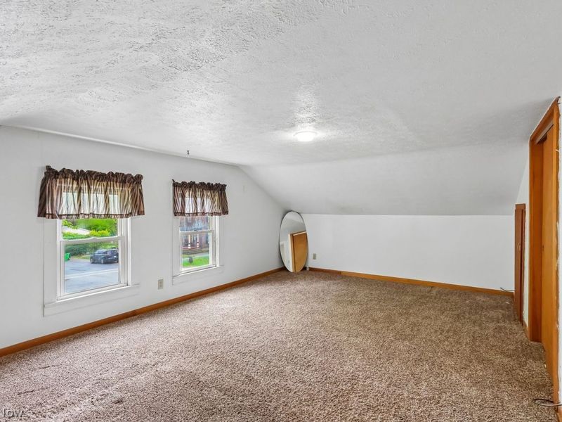 84 S Portage Street, Doylestown, OH 44230 Photo 23