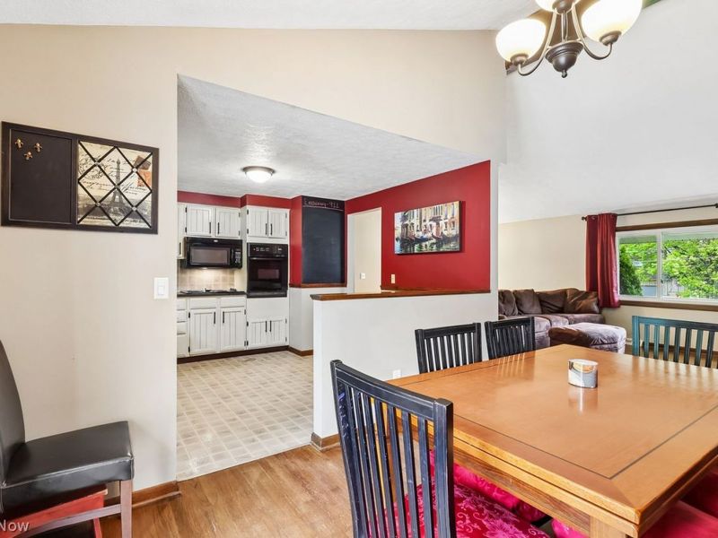 669 Summit Street, Doylestown, OH 44230 Photo 14