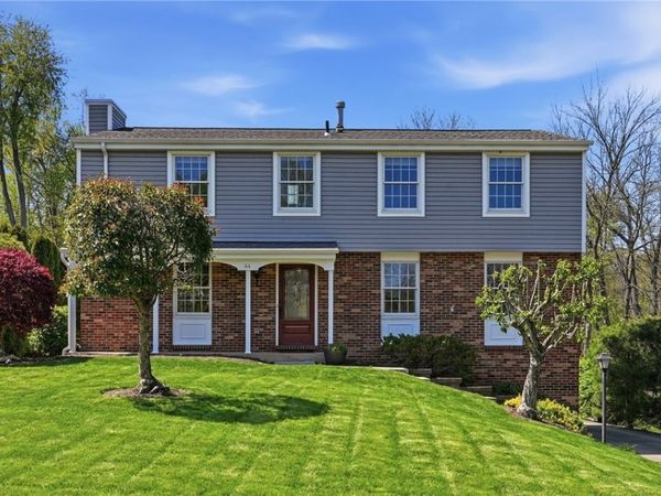 44 Forest Glen Drive, Imperial, PA 15126