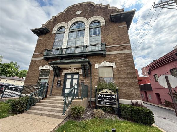 39 N 7th Street , Unit 400/401, Indiana, PA 15701