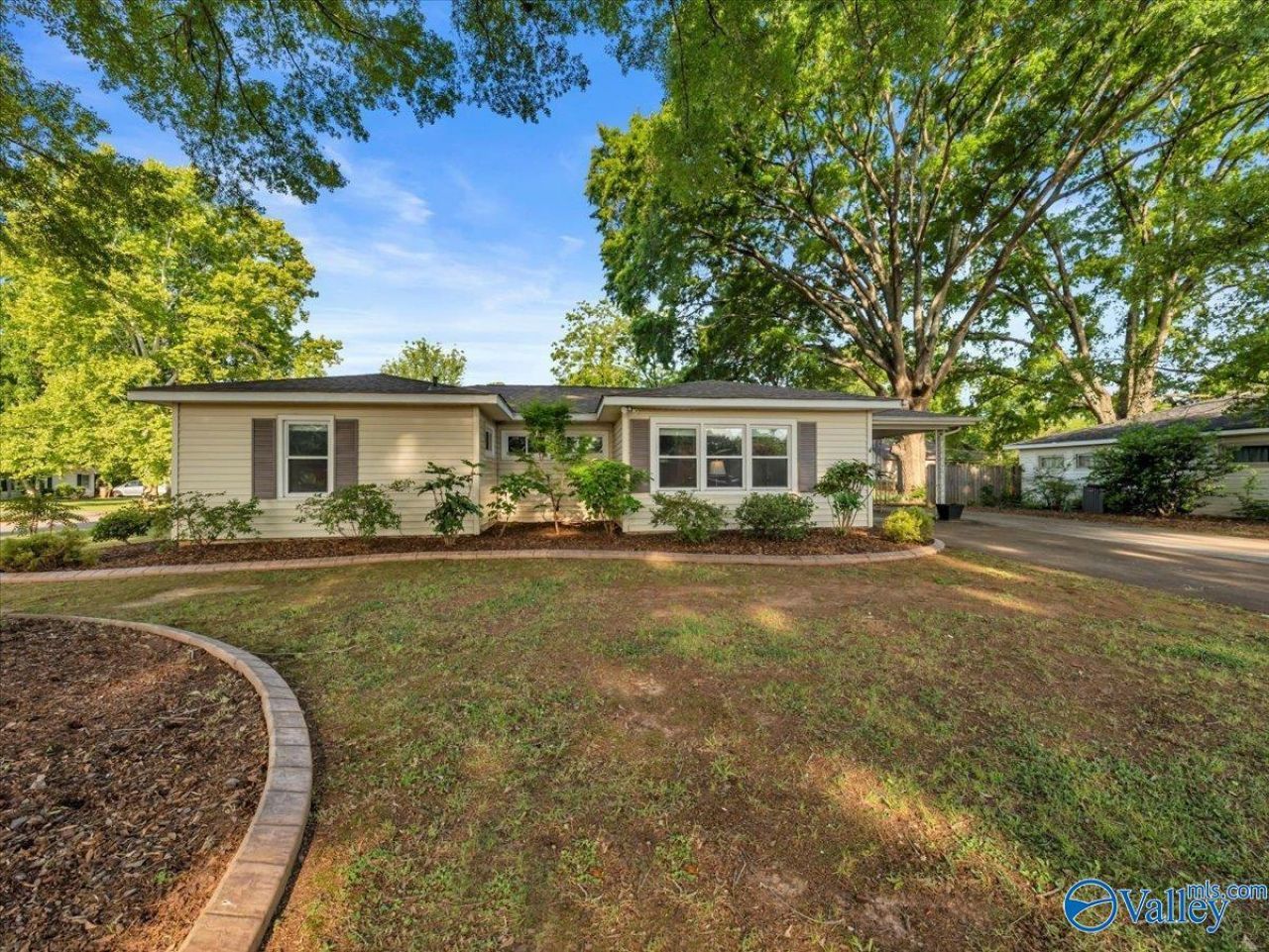 1511 Seton Avenue Se, Decatur, AL 35601 Main Photo