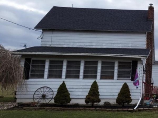 8280 S Dewitt Road, DeWitt, MI 48820