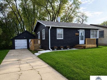 4613 Redick Avenue , Omaha, NE 68152