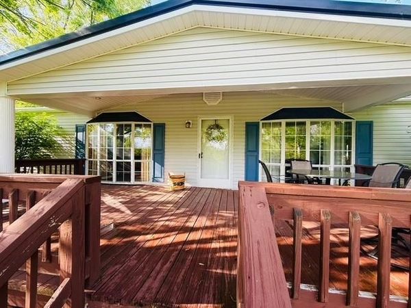 154 W Mitchell Drive, Jackson, OH 45640
