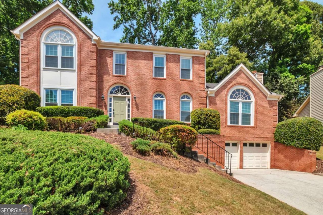 6880 Shadow Ridge Lane, Stone Mountain, GA 30087 Main Photo