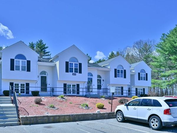 118 Riverview Place, Unit D, Southbridge, MA 01550