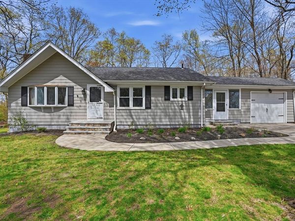1 Odonnell Dr, Attleboro, MA 02703