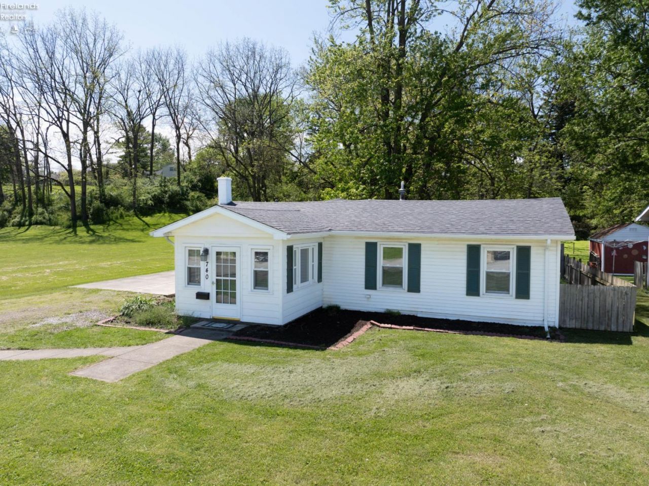 740 N Wood Street, Fremont, OH 43420 Main Photo