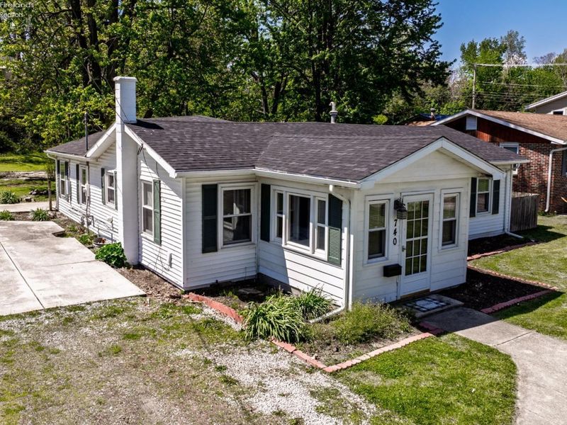 740 N Wood Street, Fremont, OH 43420 Photo 22