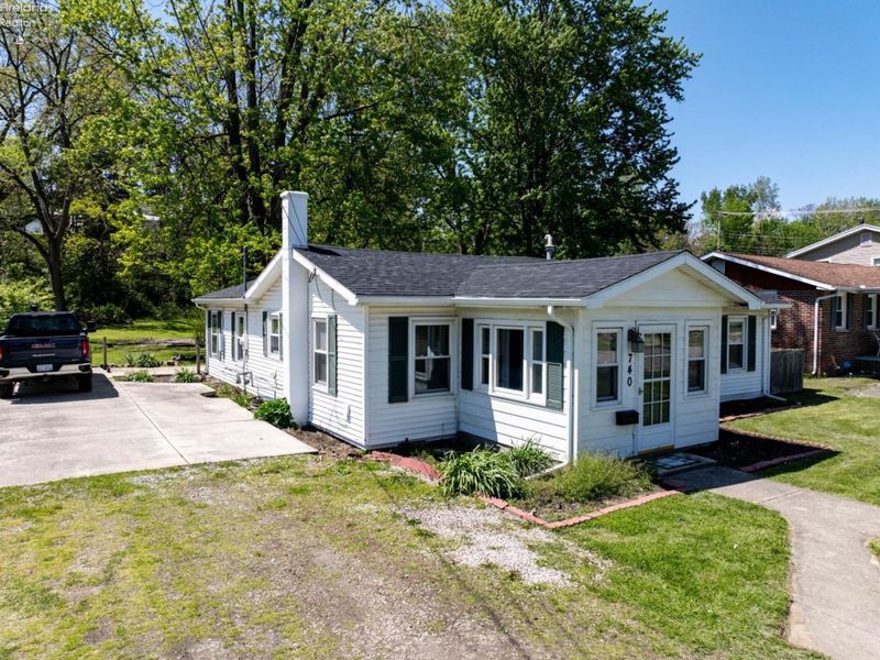740 N Wood Street, Fremont, OH 43420 Photo 23