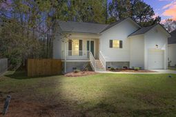 1664 Pierpont Avenue photo 4