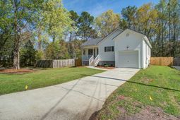 1664 Pierpont Avenue photo 4