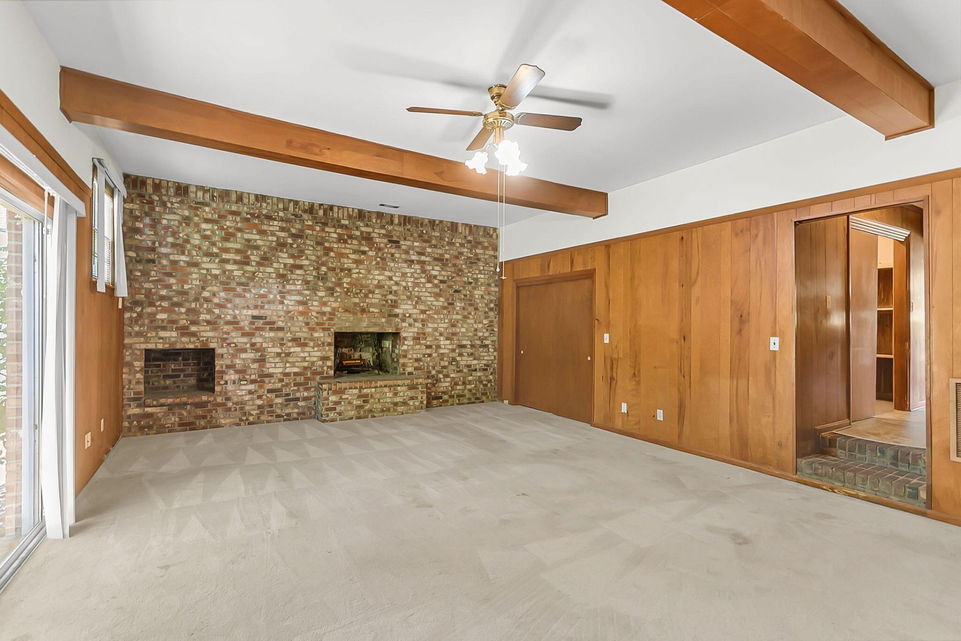1024 Lepley Road Photo 14