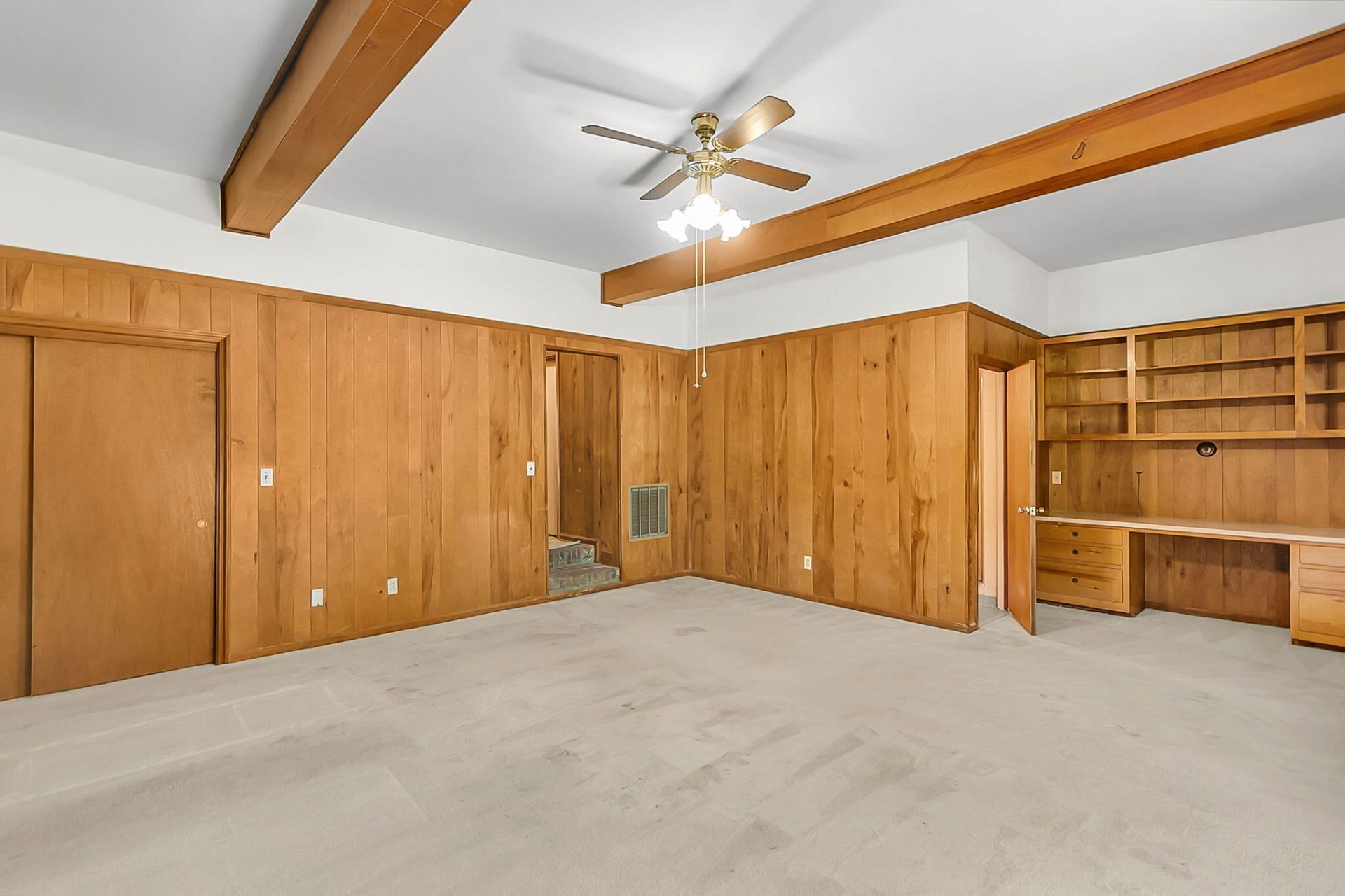 1024 Lepley Road Photo 16