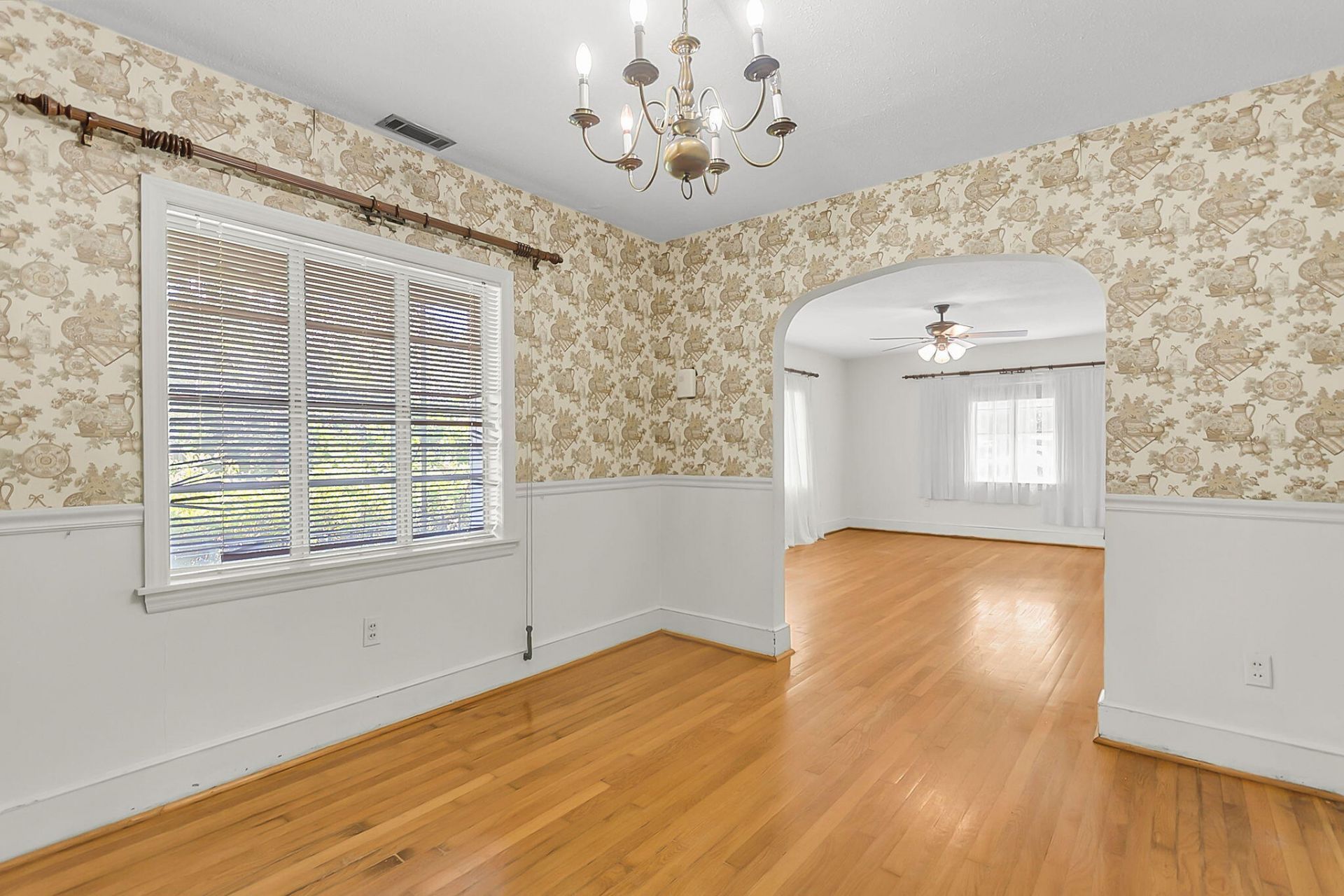 1024 Lepley Road Photo 21