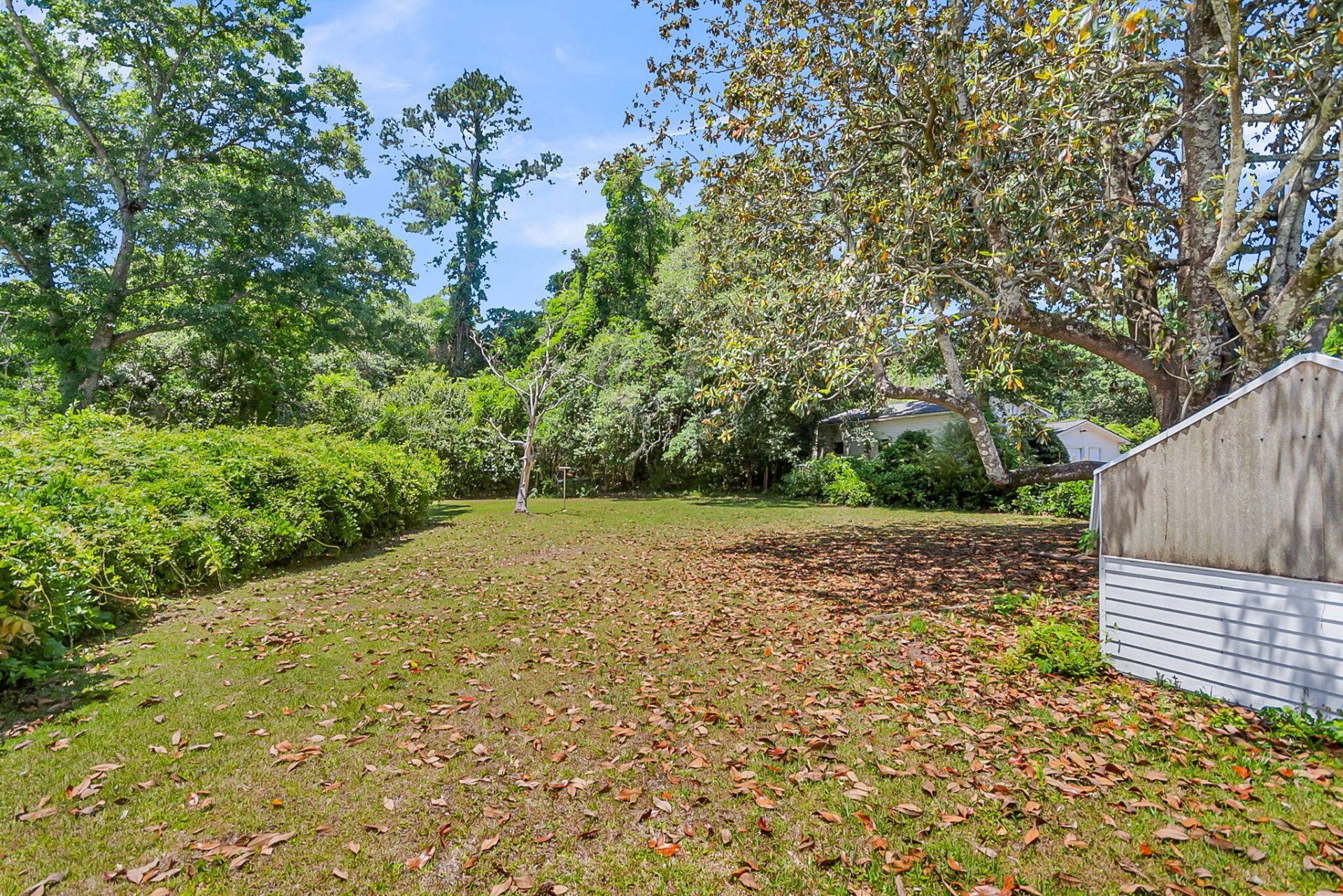 1024 Lepley Road Photo 35
