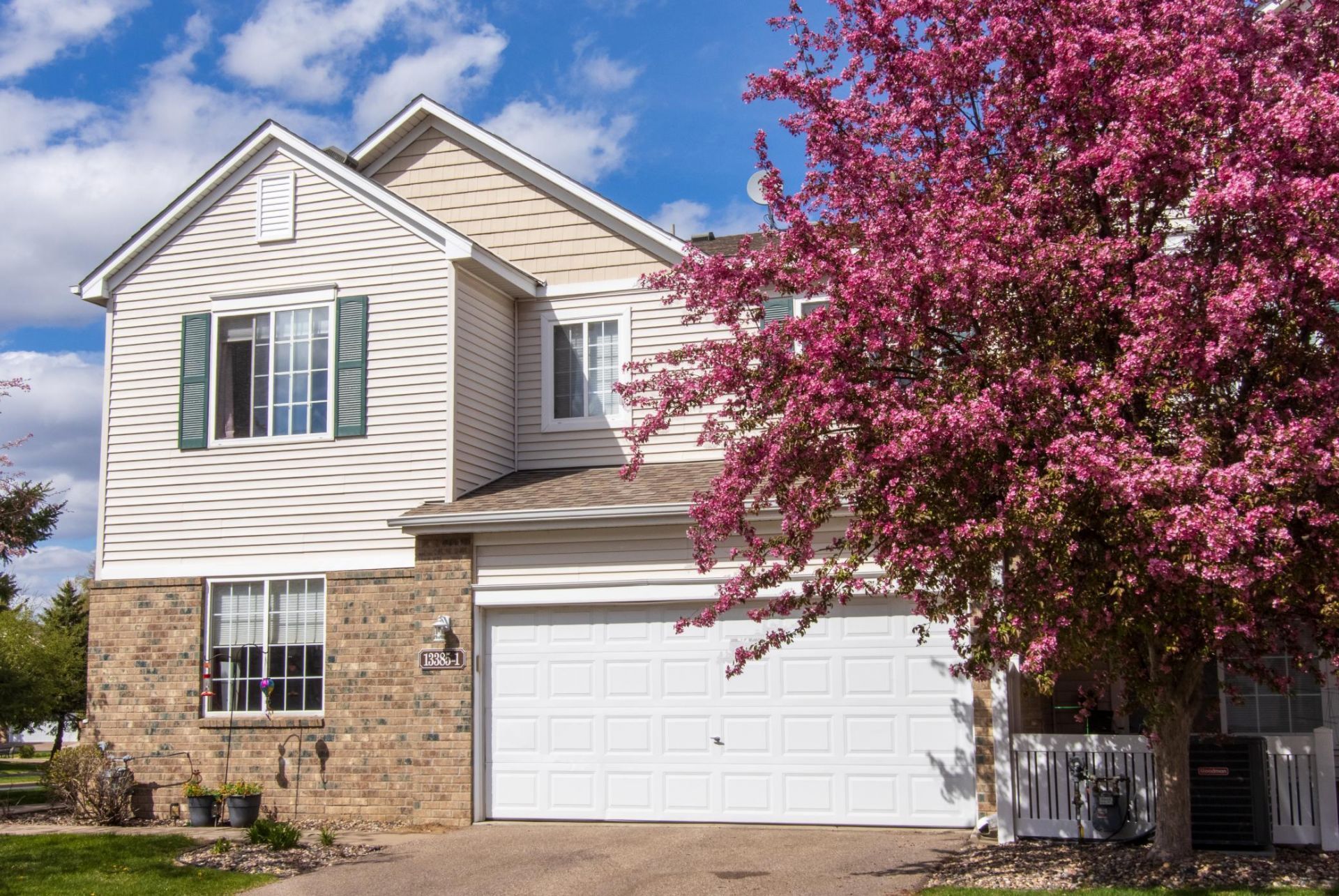 13385 Europa Court N, Unit 1, Hugo, MN 55038 Main Photo