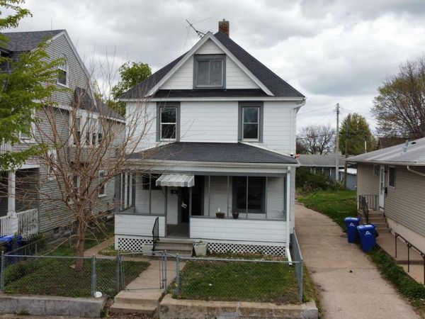 797 Iglehart Avenue, Saint Paul, MN 55104