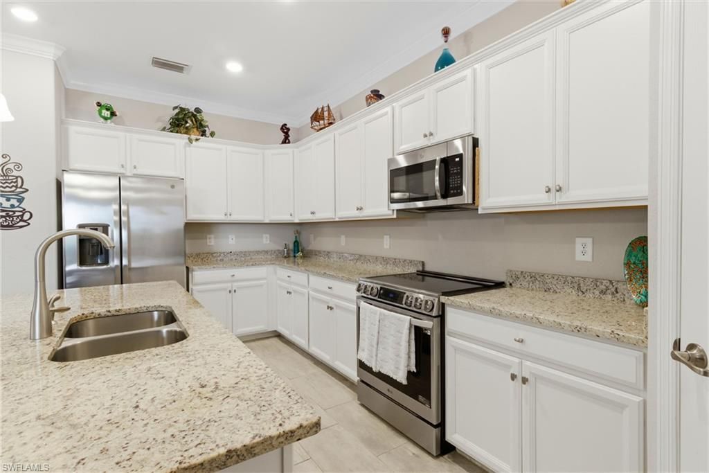 10304 Livorno Dr, Fort Myers, FL 33913 Photo