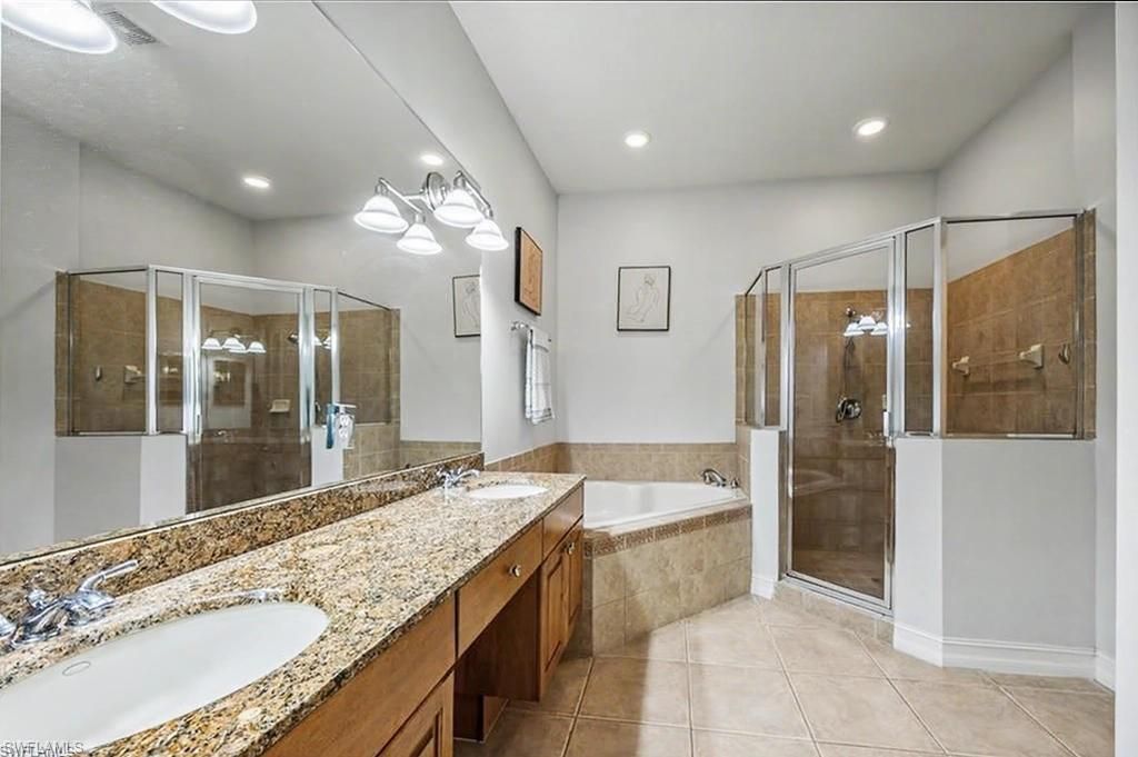 12099 Lucca St, Unit 201, Fort Myers, FL 33966 Photo