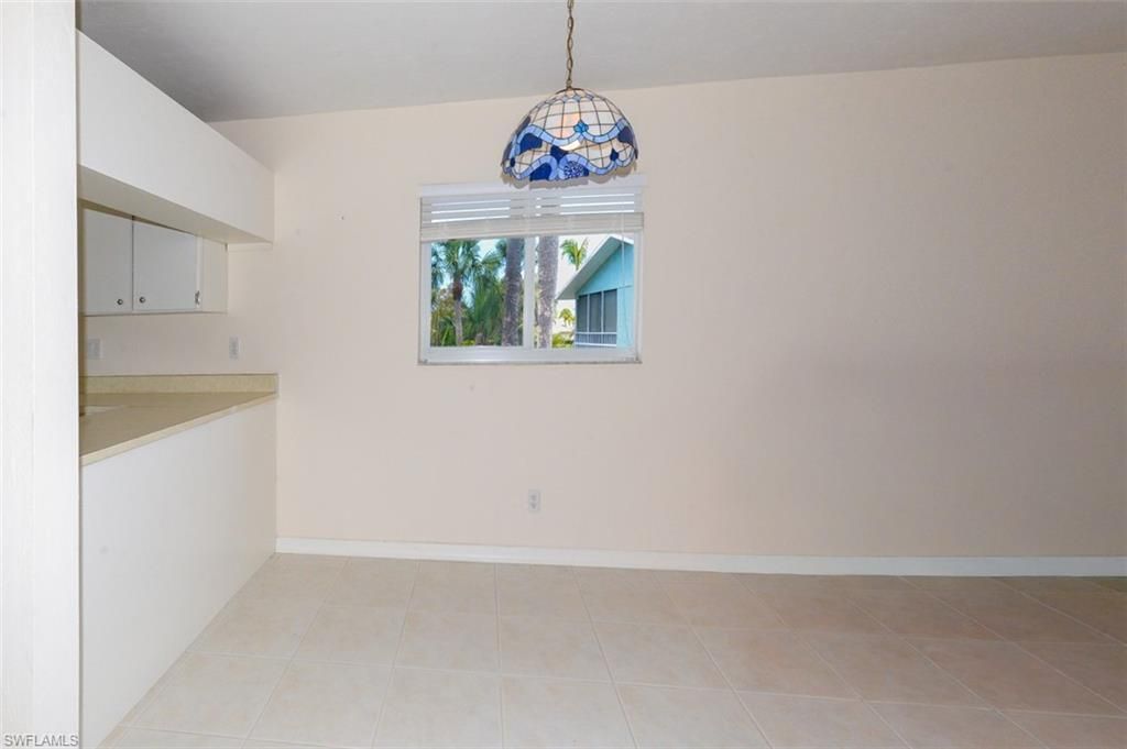 8141 Country Rd, Unit 203, Fort Myers, FL 33919 Photo