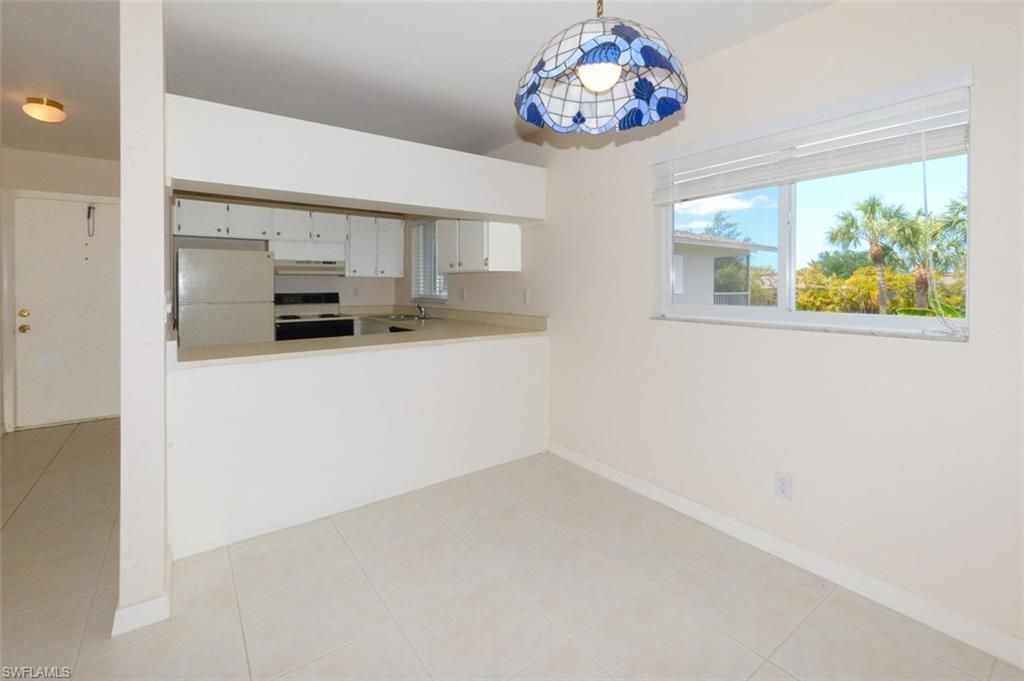 8141 Country Rd, Unit 203, Fort Myers, FL 33919 Photo