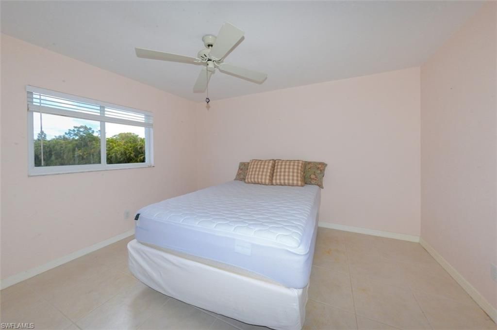 8141 Country Rd, Unit 203, Fort Myers, FL 33919 Photo