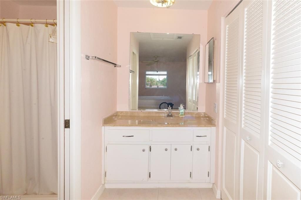 8141 Country Rd, Unit 203, Fort Myers, FL 33919 Photo