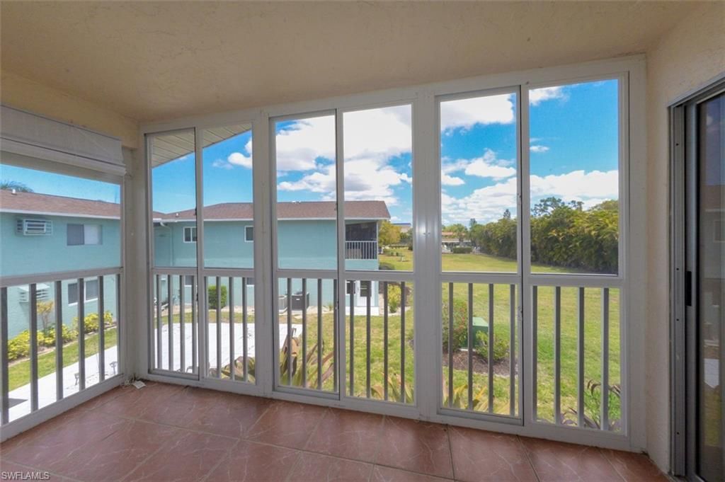 8141 Country Rd, Unit 203, Fort Myers, FL 33919 Photo