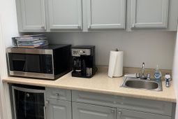 895 Island Park Drive  photo 4