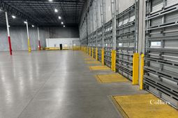 9581 Palmetto Commerce Parkway photo 4