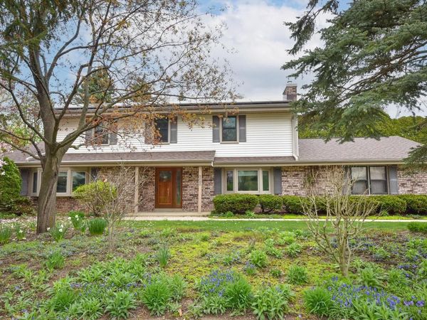 2520 Margaretta COURT, Glendale, WI 53209