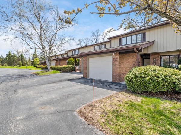 12808 Colony DRIVE, Mequon, WI 53097
