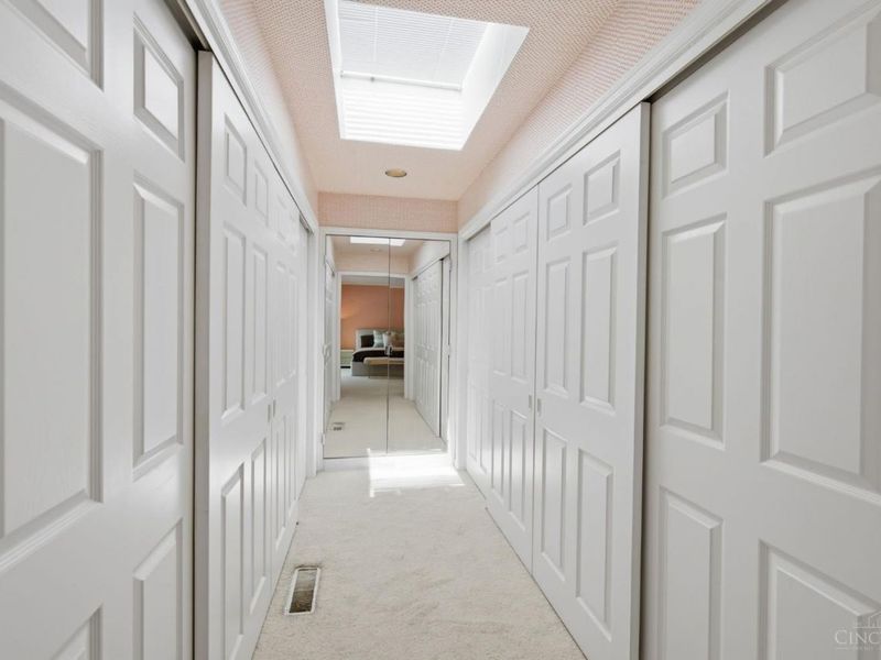 9546 Cunningham Road, Indian Hill, OH 45243 Photo 35