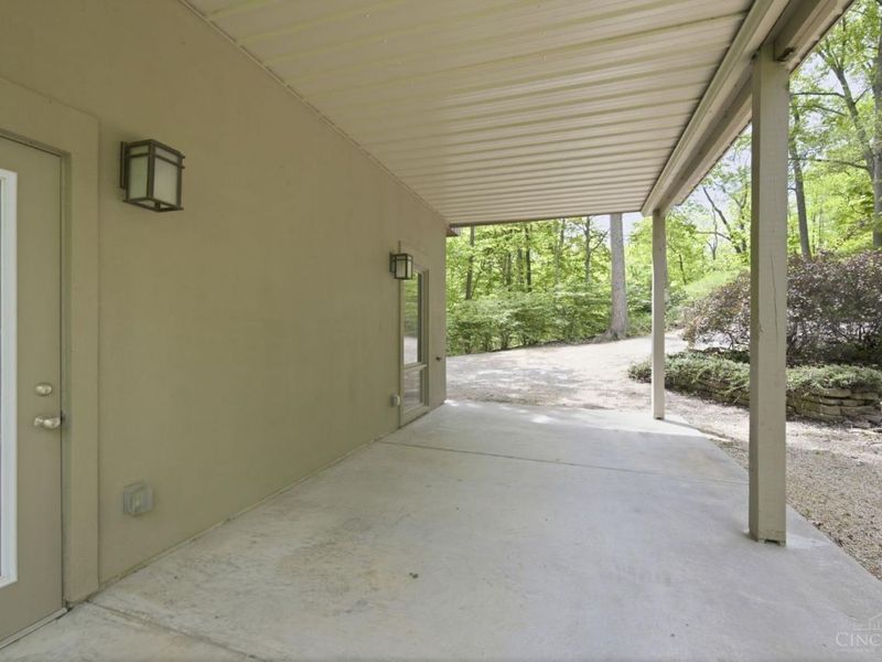 9546 Cunningham Road, Indian Hill, OH 45243 Photo 71