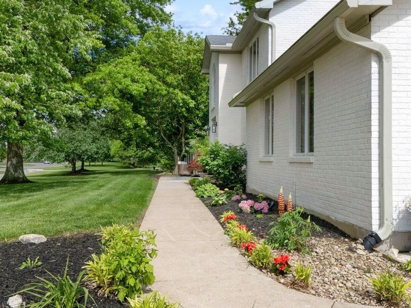 1269 Hickory Woods Drive, Miami Twp, OH 45140 Photo 5