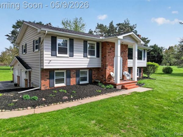 1180 N Hurd Road, Brandon Twp, MI 48462
