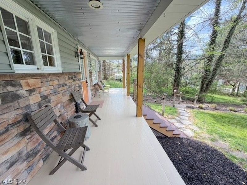 8260 Walnut Street SW, Sherrodsville, OH 44675 Photo 4