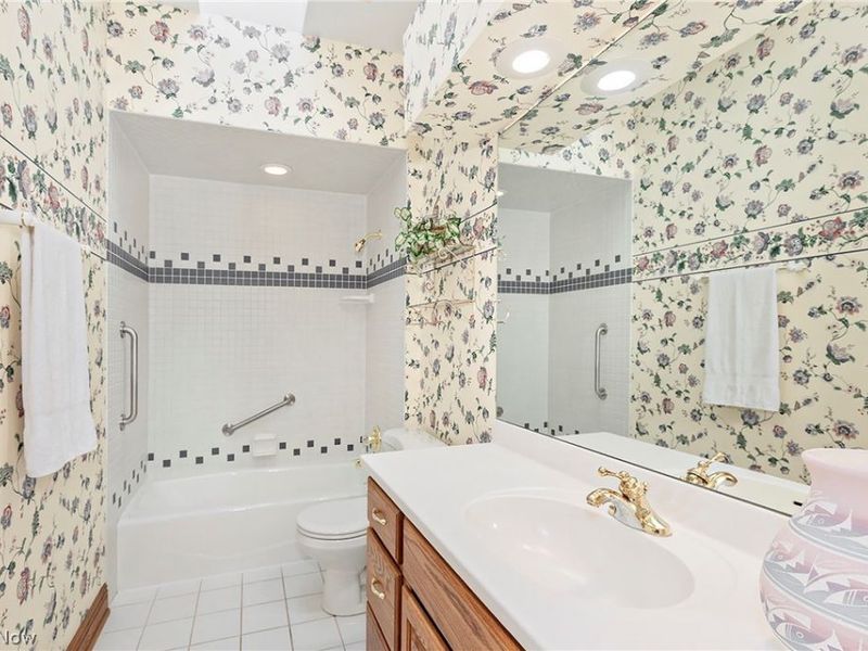 2002 Fox Trace Trail, Cuyahoga Falls, OH 44223 Photo 23