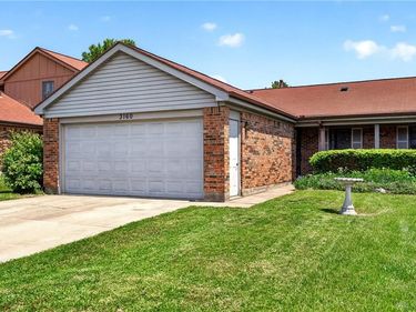 3160 Cymar Drive, Beavercreek, OH 45434