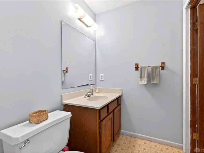 3160 Cymar Drive, Beavercreek, OH 45434 Photo 18