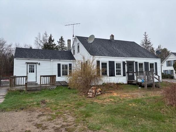1008 West Bay Road, Gouldsboro, ME 04607
